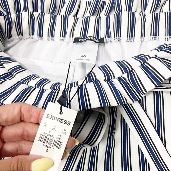 NWT-Express Black Blue Pin stripe paper bag shorts S - Picture 4 of 6